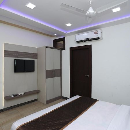 Hotel Vaishnavi Heritage Inn Agra  Buitenkant foto