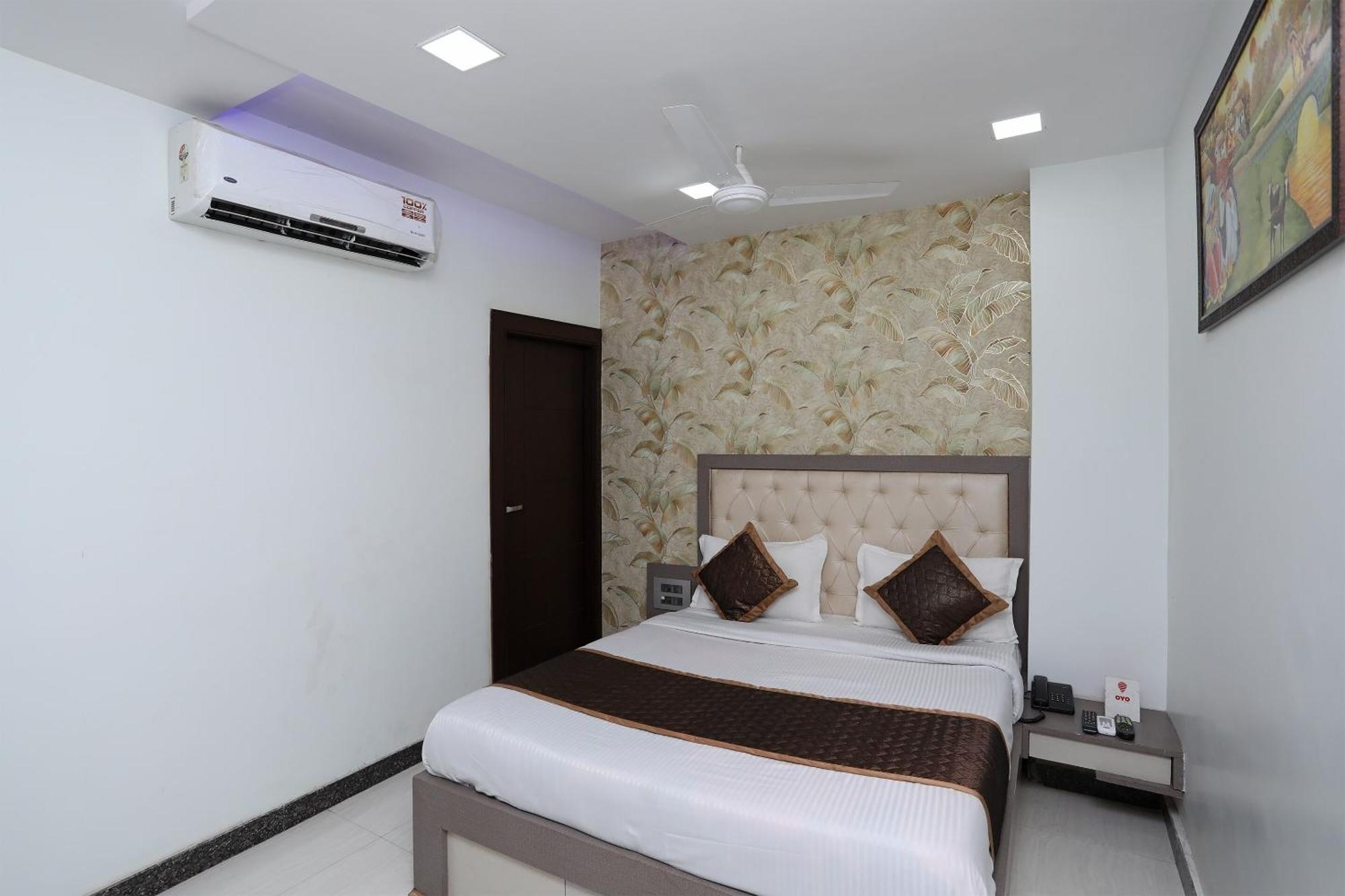 Hotel Vaishnavi Heritage Inn Agra  Buitenkant foto