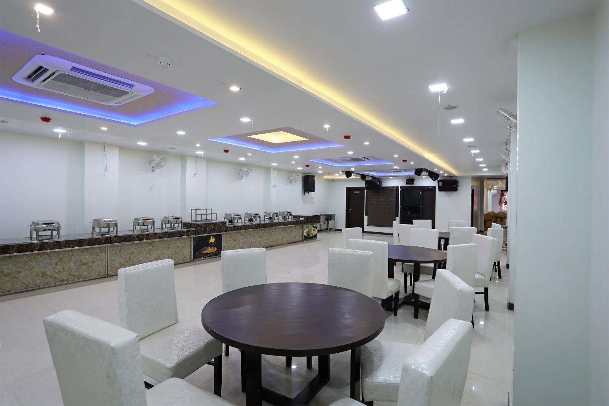 Hotel Vaishnavi Heritage Inn Agra  Buitenkant foto