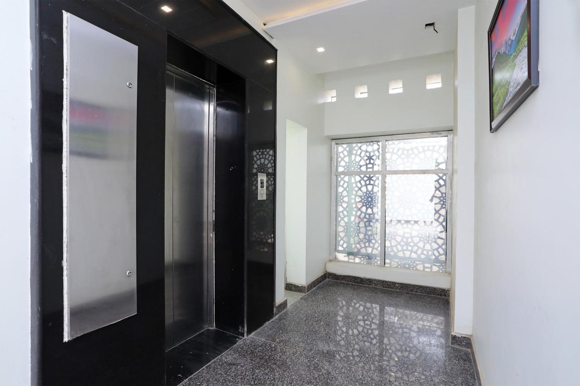 Hotel Vaishnavi Heritage Inn Agra  Buitenkant foto
