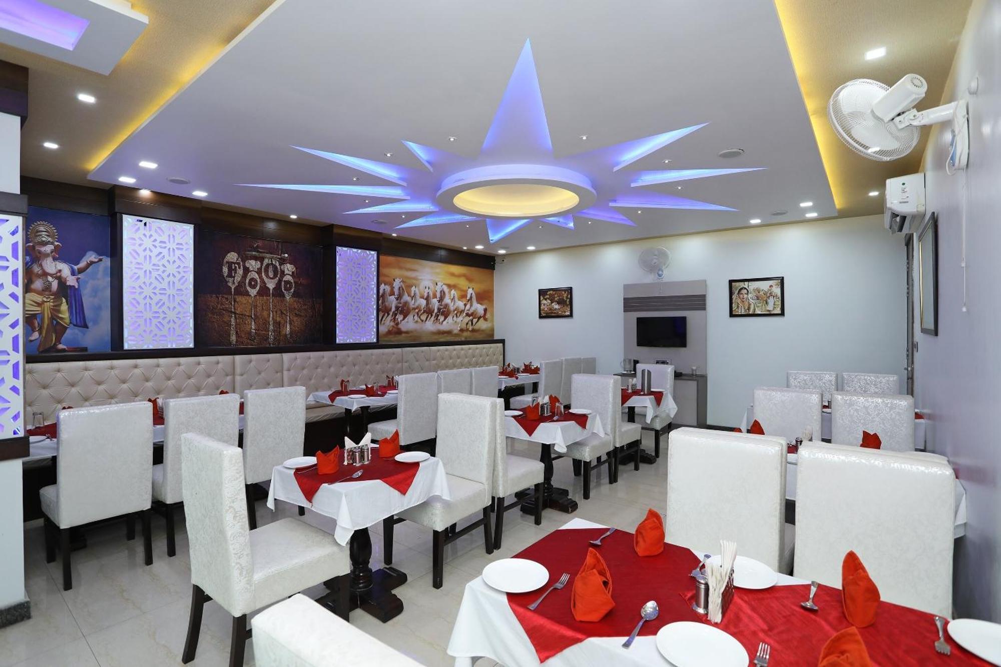 Hotel Vaishnavi Heritage Inn Agra  Buitenkant foto